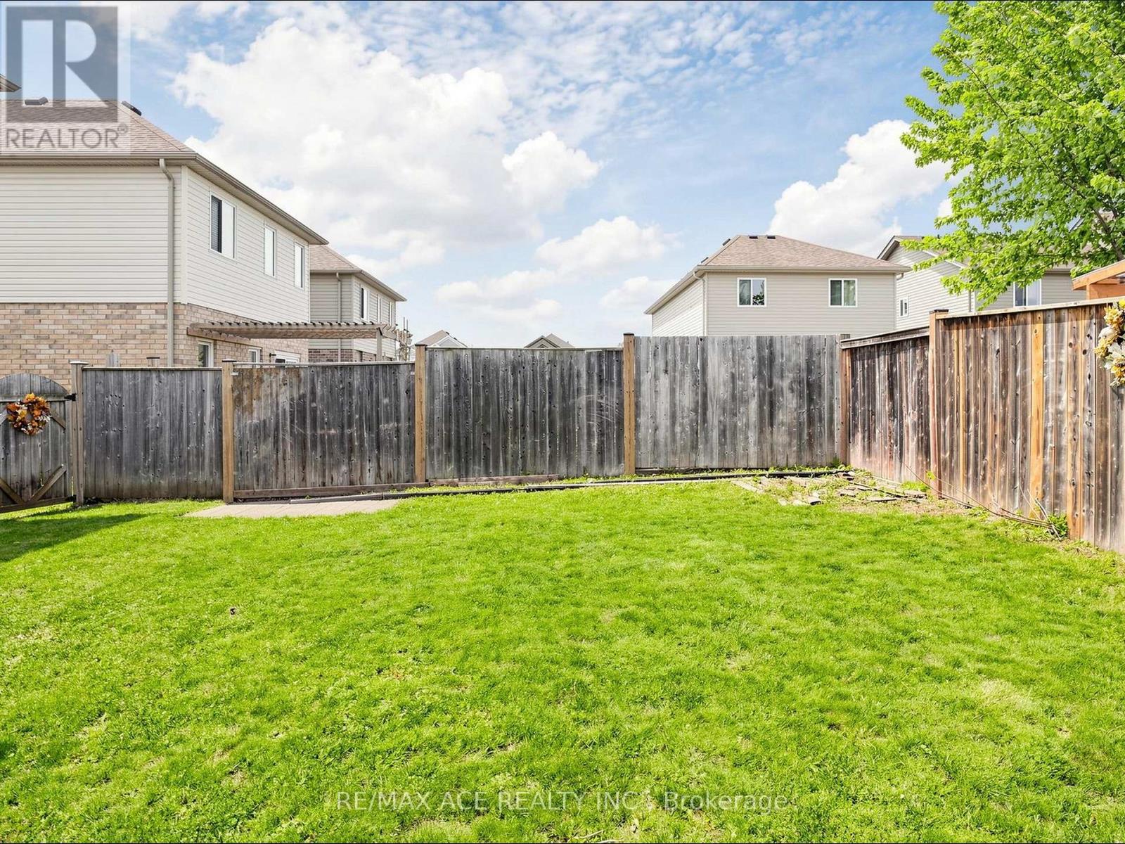 1816 Cedarpark Drive, London North, Ontario  N5X 0C7 - Photo 49 - X13166472