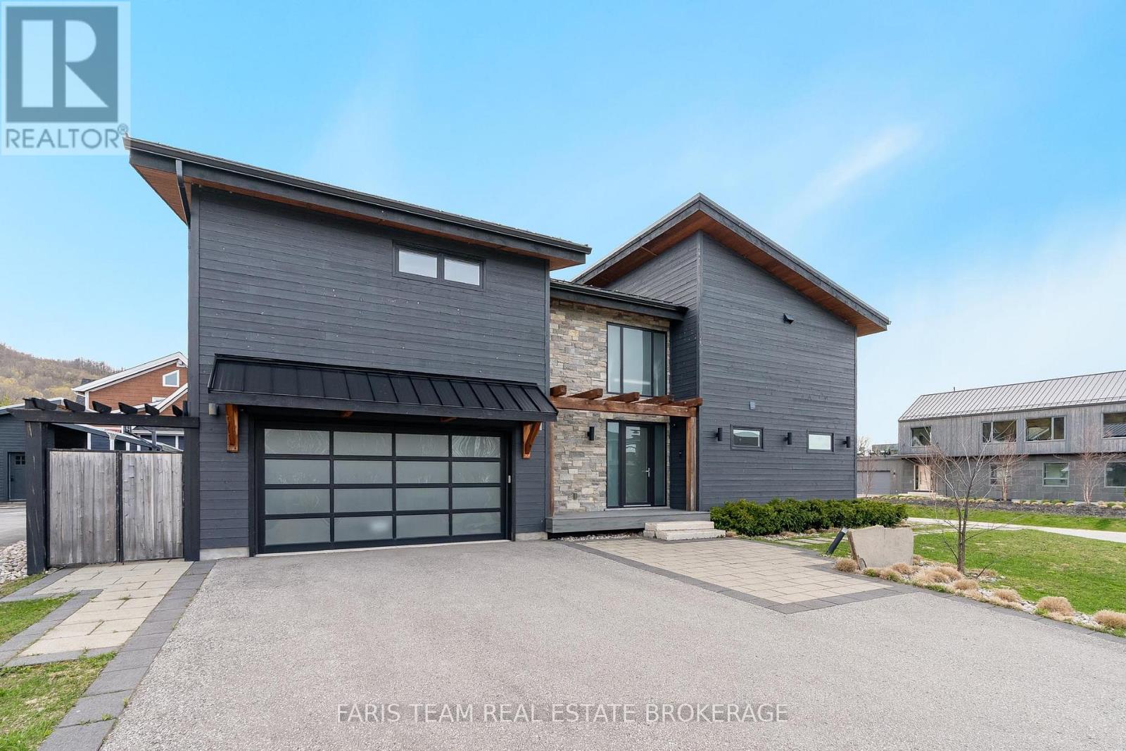 116 Arnot Crescent, Blue Mountains, Ontario  L9Y 0Z8 - Photo 3 - X13166492