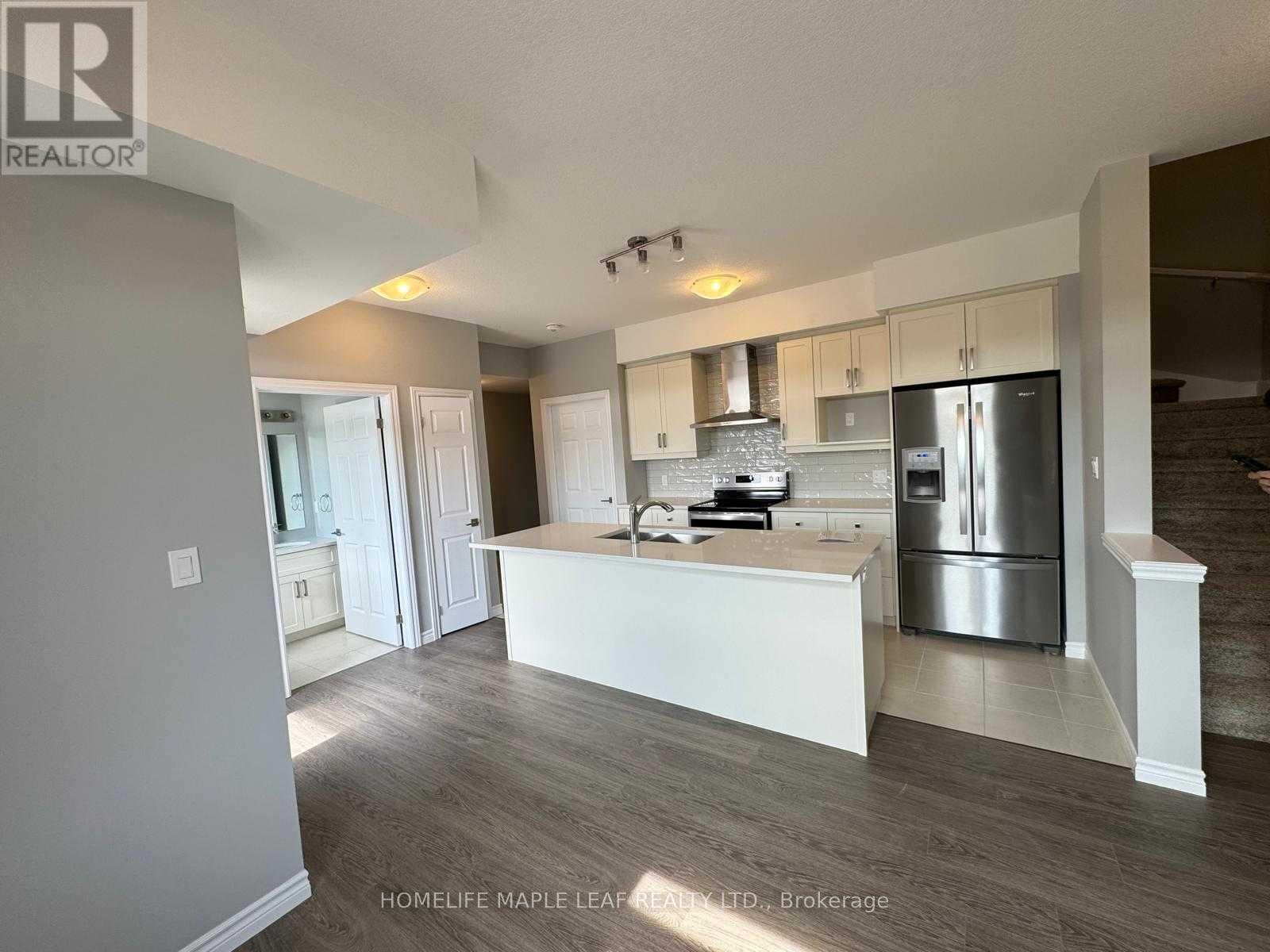 146 Oat Lane, Kitchener, Ontario  N2R 0S8 - Photo 4 - X13165016