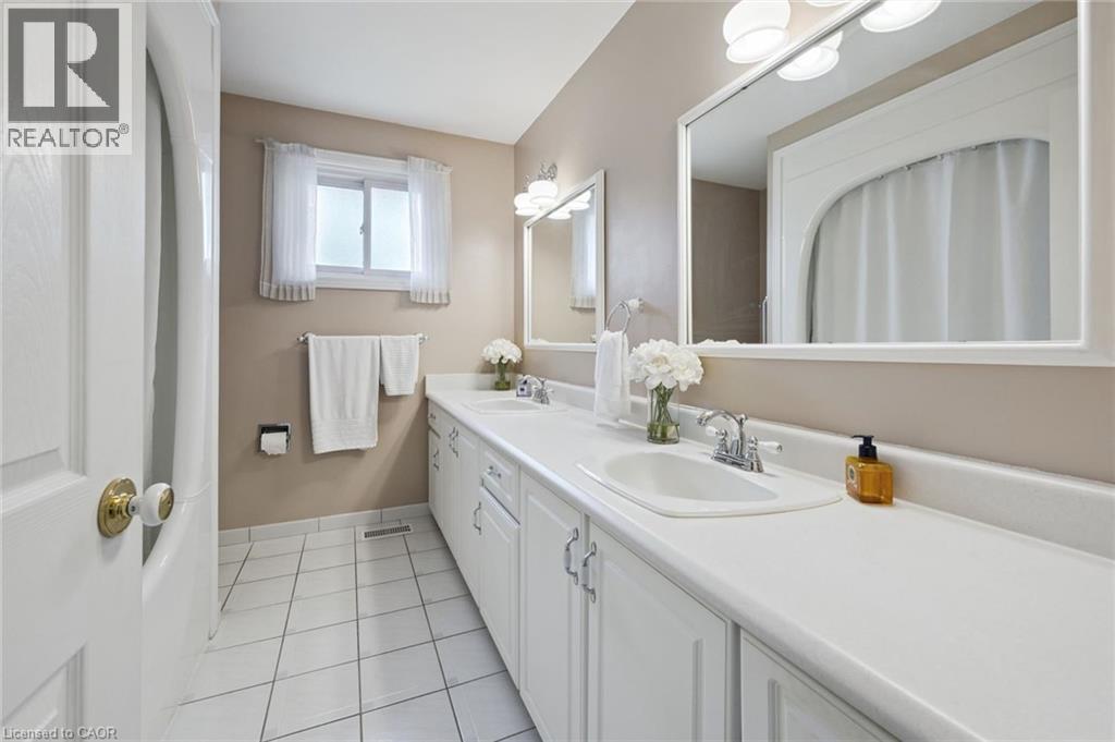 3521 Regal Road, Burlington, Ontario  L7N 1M2 - Photo 24 - 40832954