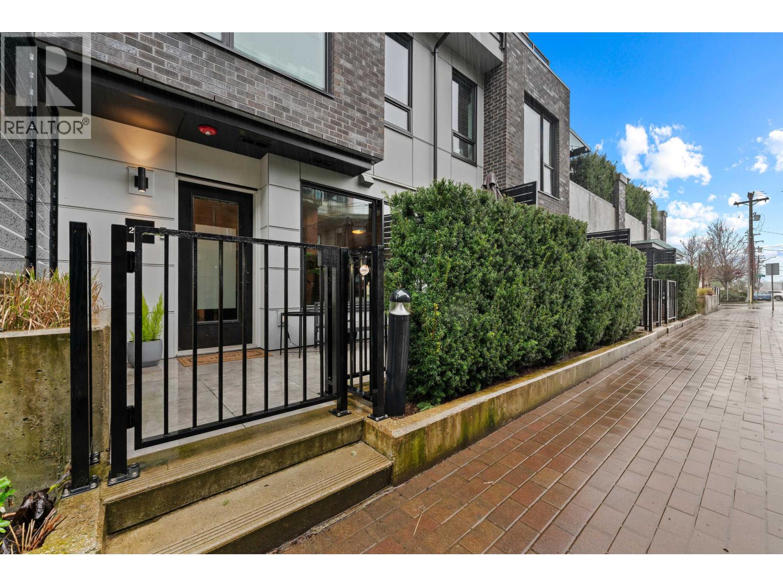 2726 Spring Street, Port Moody, British Columbia  V3H 0K7 - Photo 32 - R3126607