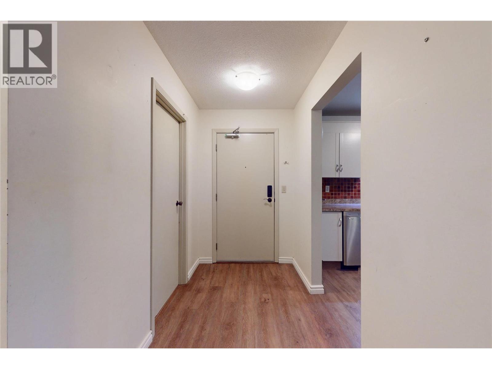 1075 Bernard Avenue Unit# 114, Kelowna, British Columbia  V1Y 6P7 - Photo 25 - 10366905