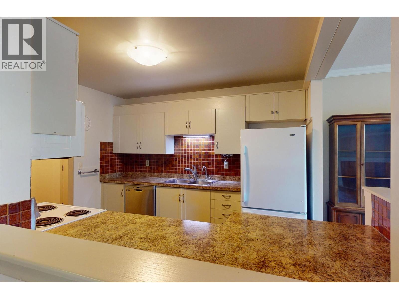 1075 Bernard Avenue Unit# 114, Kelowna, British Columbia  V1Y 6P7 - Photo 22 - 10366905