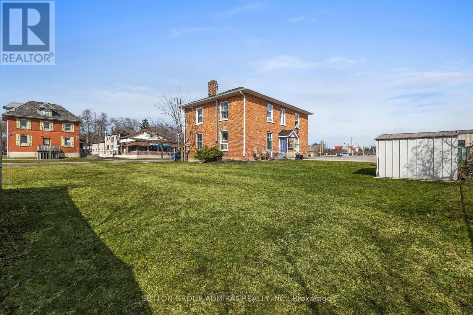 6745 Main Street, Whitchurch-Stouffville, Ontario  L4A 6B5 - Photo 2 - N12983930