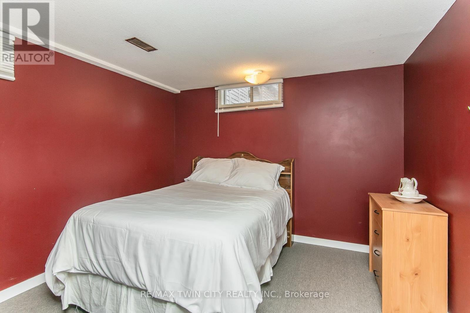 34 Blackhorne Crescent, Kitchener, Ontario  N2E 1T1 - Photo 34 - X13077310