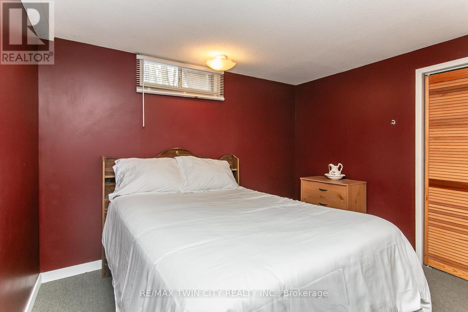 34 Blackhorne Crescent, Kitchener, Ontario  N2E 1T1 - Photo 35 - X13077310