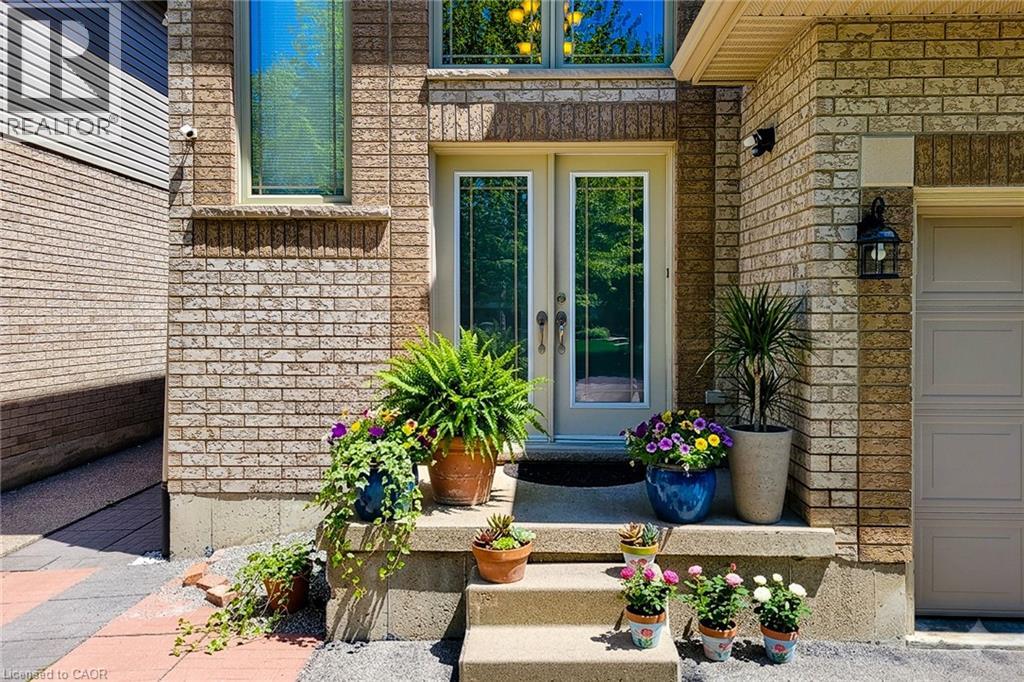 197 Cloverleaf Drive, Ancaster, Ontario  L9K 1T4 - Photo 4 - 40832972