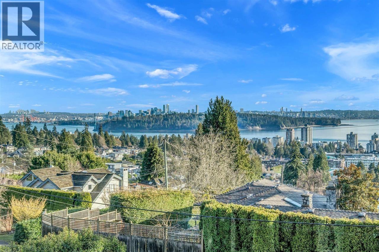 2234 Palmerston Avenue, West Vancouver, British Columbia  V7V 2V8 - Photo 12 - R3127188