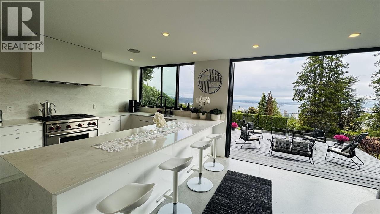 2234 Palmerston Avenue, West Vancouver, British Columbia  V7V 2V8 - Photo 9 - R3127188
