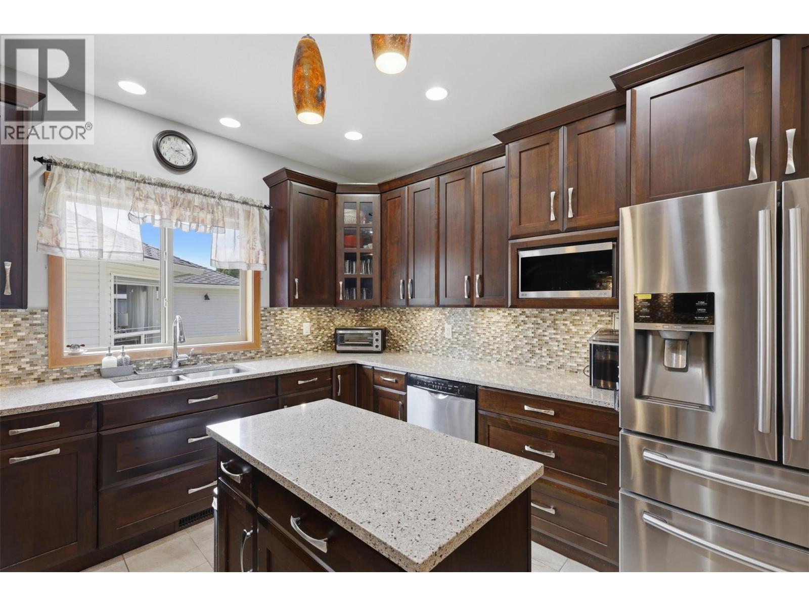 417 Nueva Wynd, Kamloops, British Columbia  V2H 1S1 - Photo 10 - 10388556