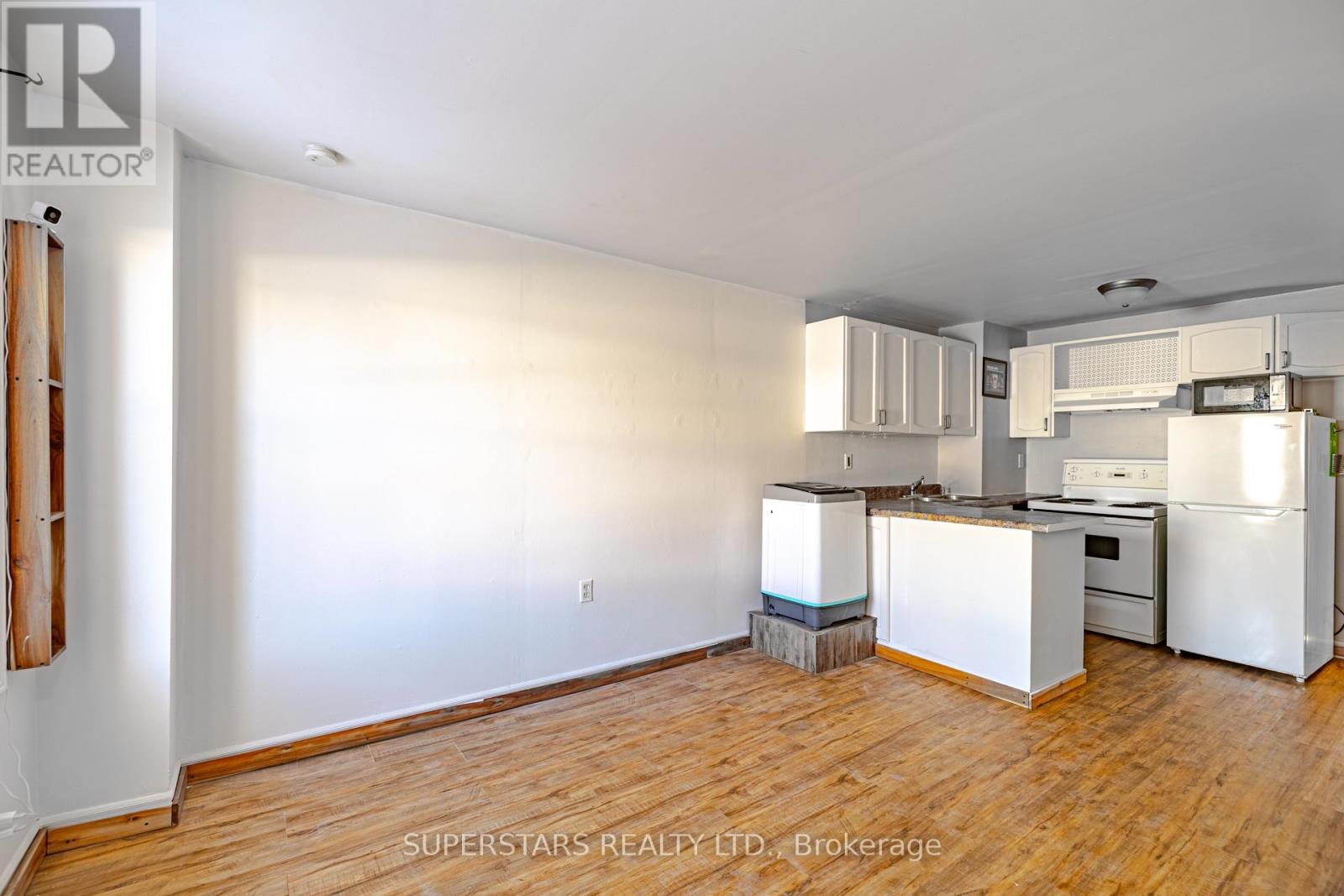 165 1/2 Olive Avenue, Oshawa, Ontario  L1H 2P1 - Photo 4 - E13166514