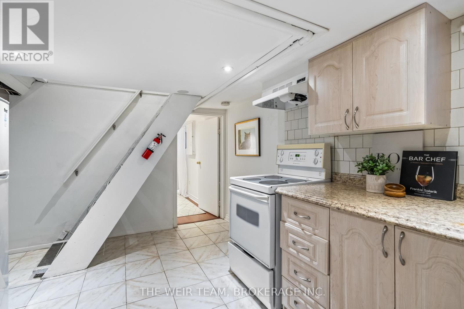 612 Woodbine Avenue, Toronto, Ontario  M4E 2J1 - Photo 19 - E13158998