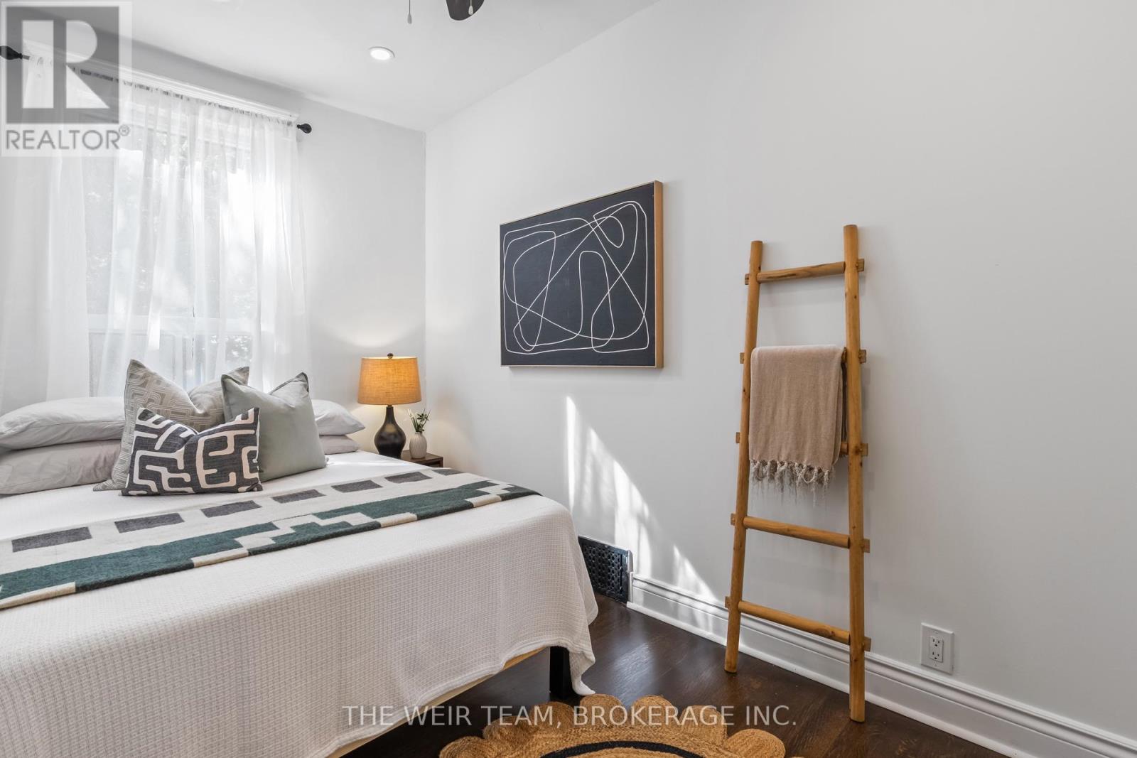612 Woodbine Avenue, Toronto, Ontario  M4E 2J1 - Photo 14 - E13158998