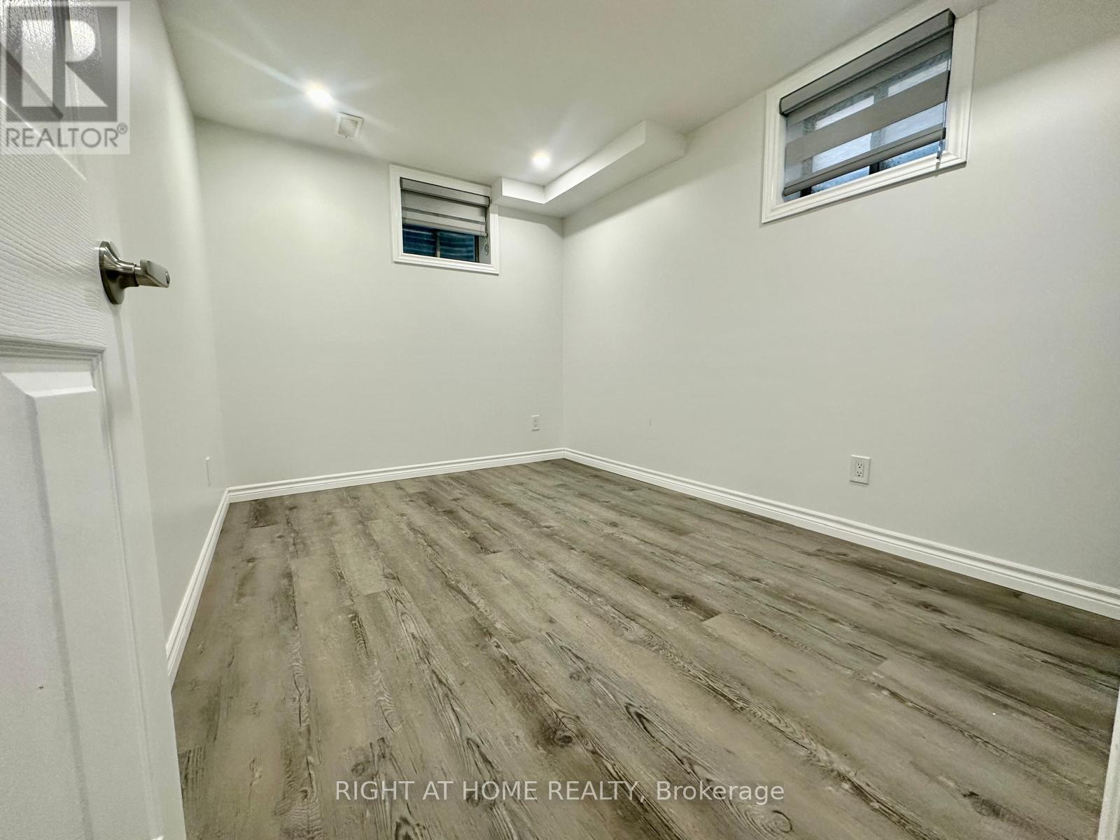295 Gillespie Drive, Brant, Ontario  N3T 0W1 - Photo 6 - X13159704