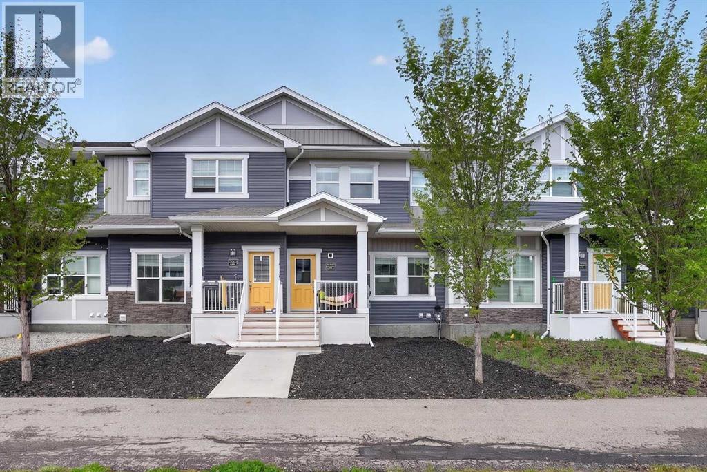 2812 47 Street S, Lethbridge, Alberta  T1K 8J7 - Photo 1 - A2313720