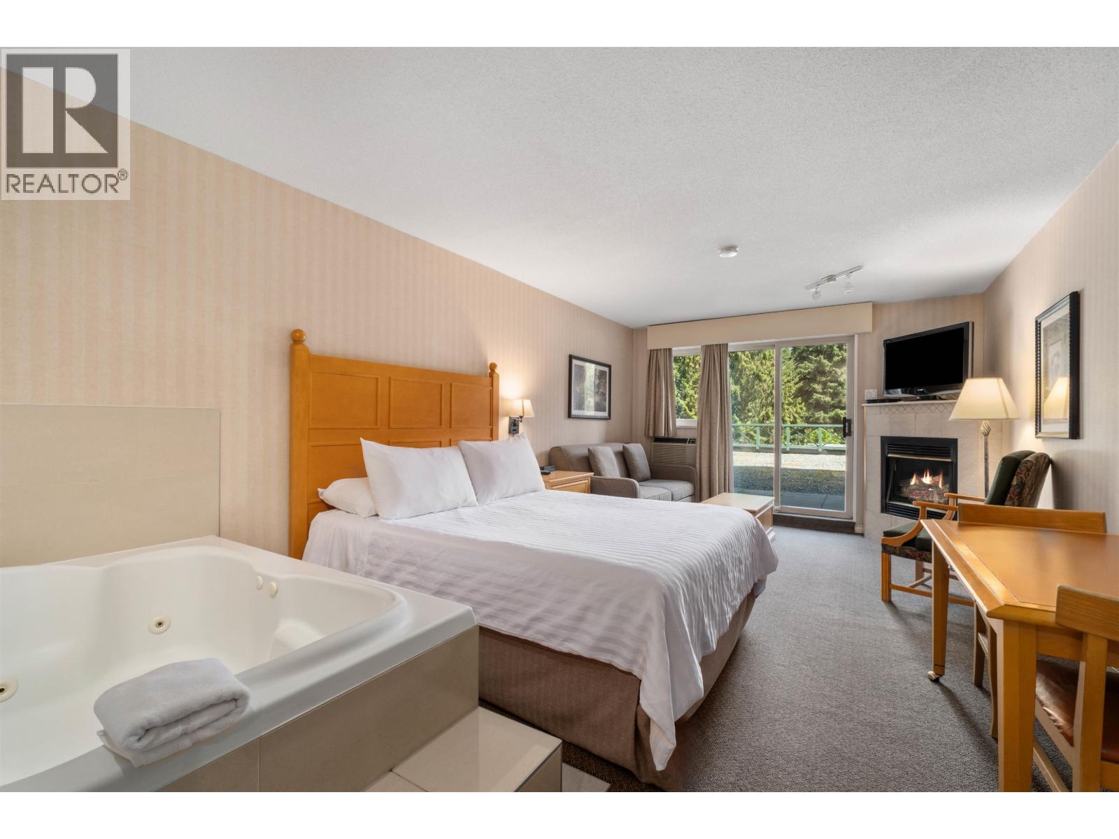 205 4319 Main Street, Whistler, British Columbia  V8E 1B1 - Photo 6 - R3126939