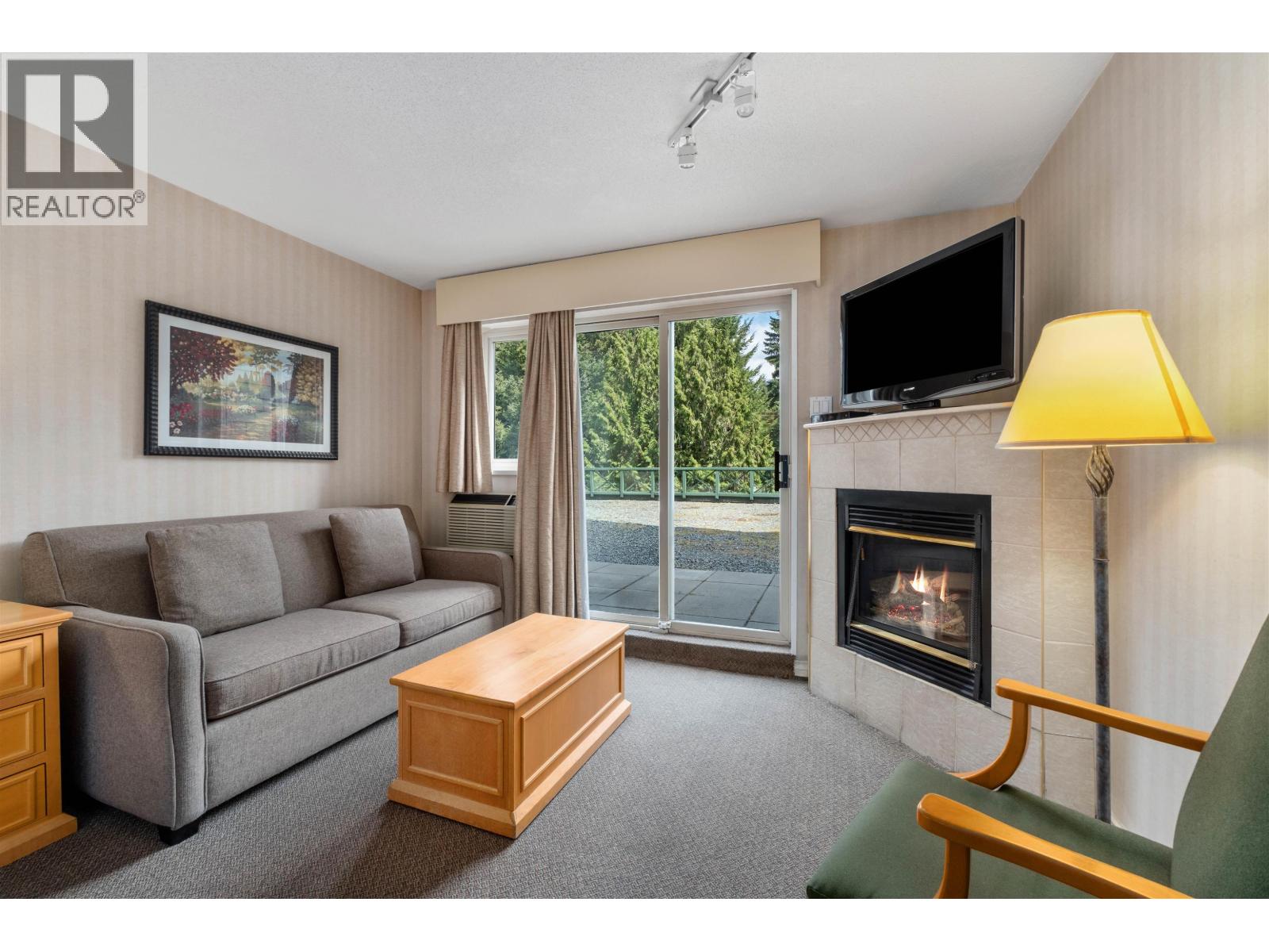 205 4319 Main Street, Whistler, British Columbia  V8E 1B1 - Photo 3 - R3126939
