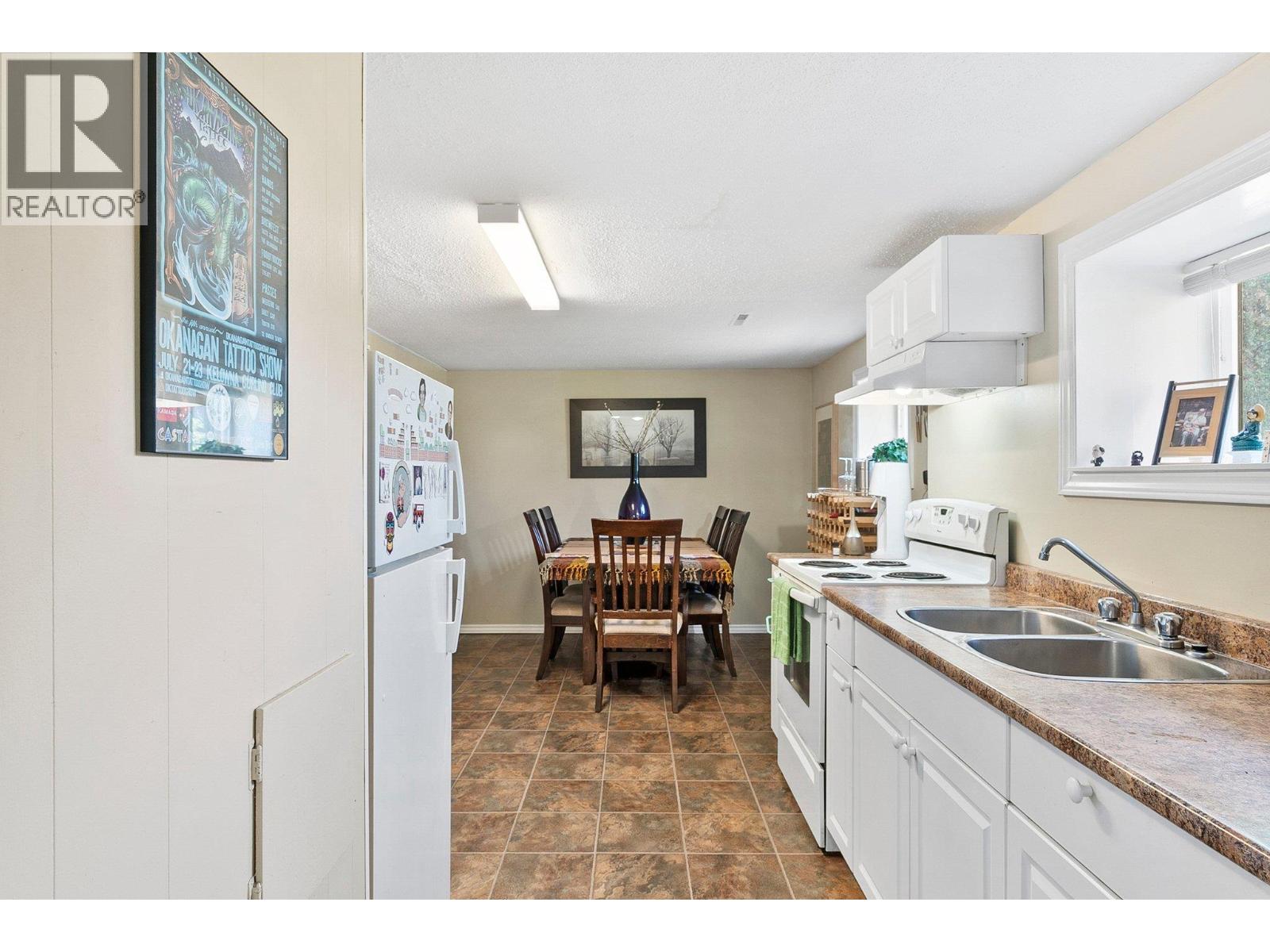 958 Stockwell Avenue, Kelowna, British Columbia  V1Y 6W2 - Photo 18 - 10379447