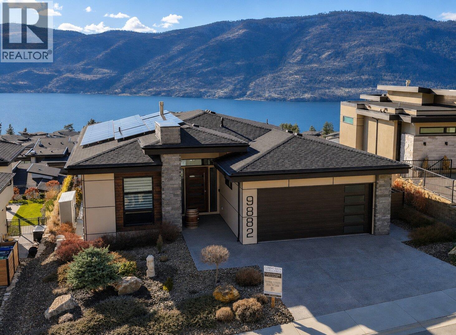 9882 Beacon Hill Drive, Lake Country, British Columbia  V4V 0A9 - Photo 1 - 10385652