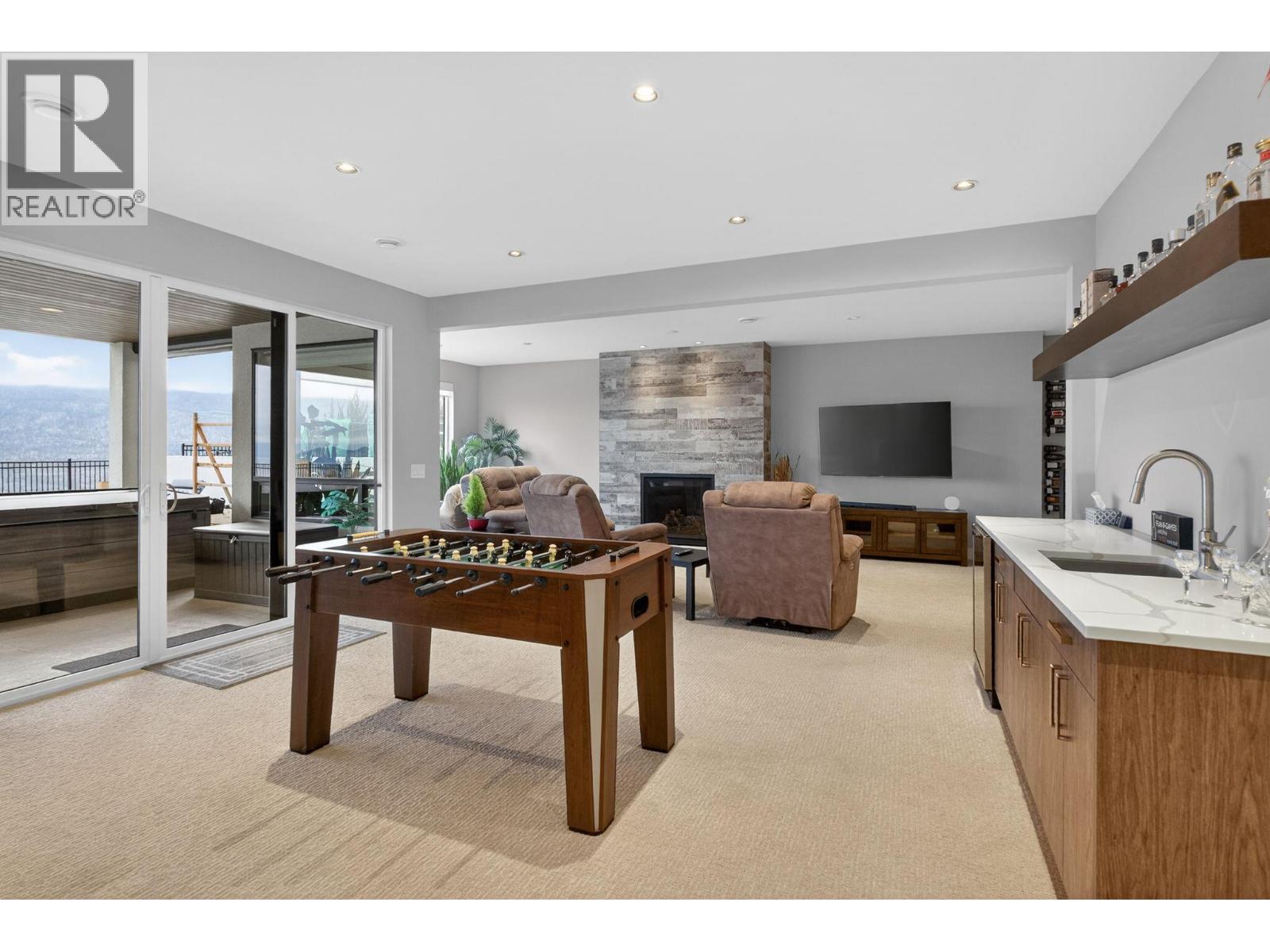 9882 Beacon Hill Drive, Lake Country, British Columbia  V4V 0A9 - Photo 45 - 10385652