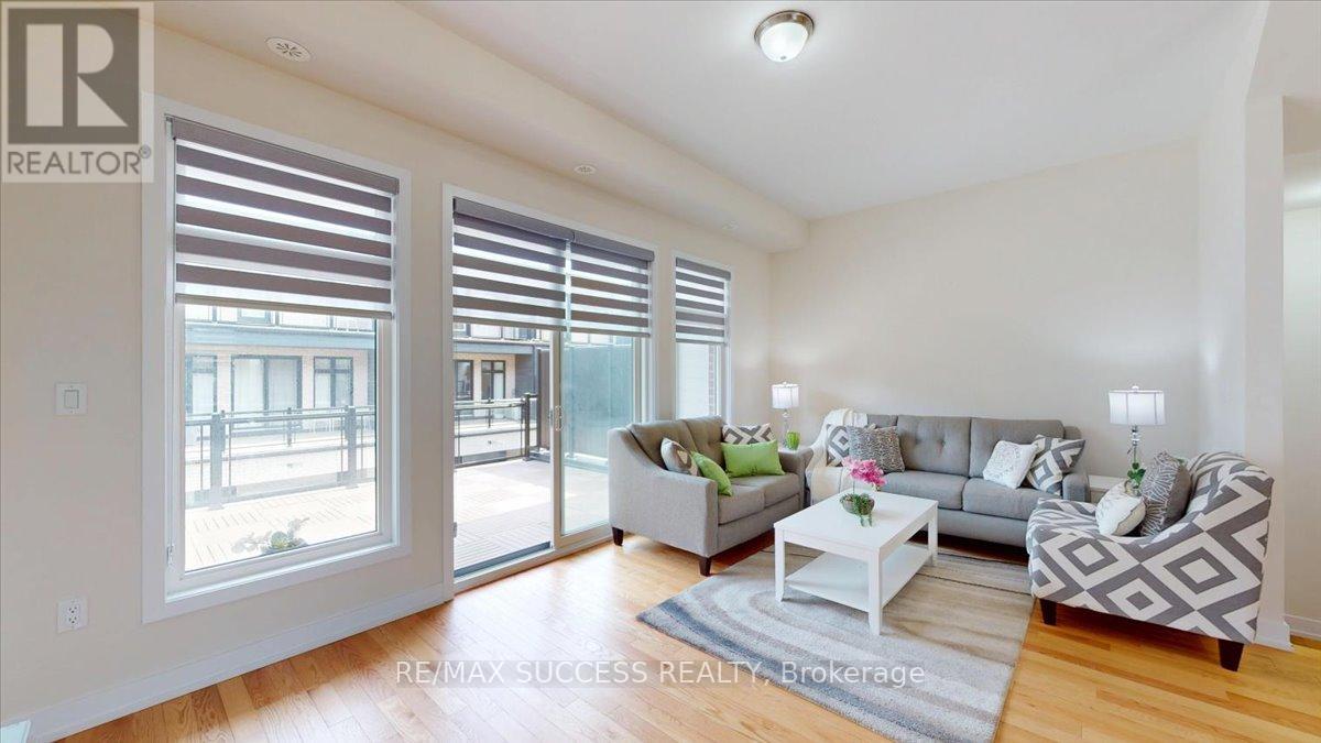 3077 Welsman Gardens, Oakville, Ontario  L6H 7Z2 - Photo 15 - W13166526