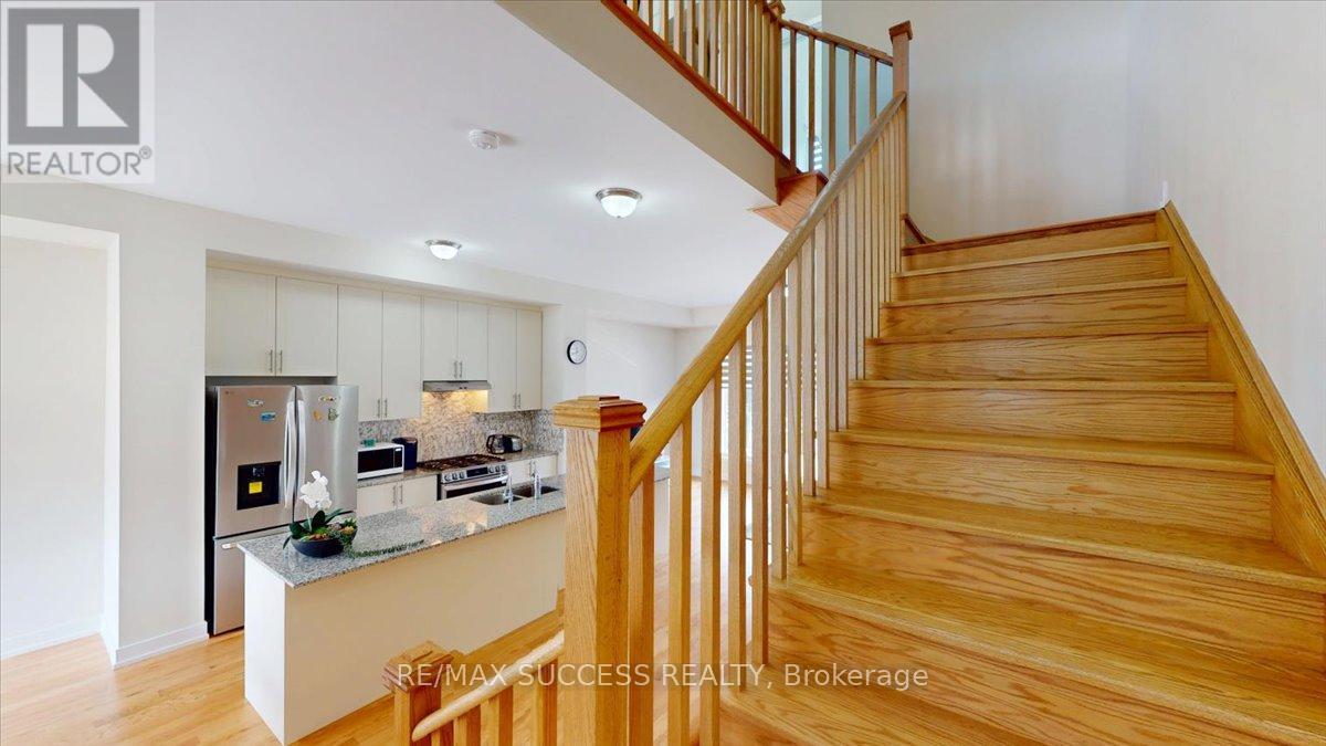 3077 Welsman Gardens, Oakville, Ontario  L6H 7Z2 - Photo 25 - W13166526
