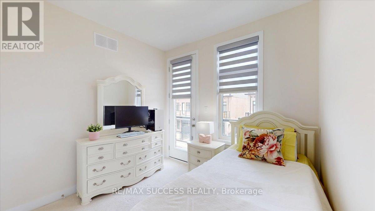 3077 Welsman Gardens, Oakville, Ontario  L6H 7Z2 - Photo 29 - W13166526