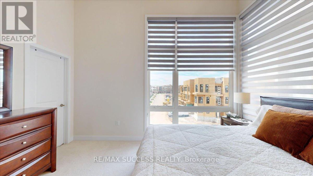 3077 Welsman Gardens, Oakville, Ontario  L6H 7Z2 - Photo 37 - W13166526