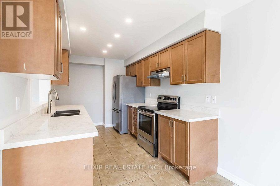 90 Delport Close, Brampton, Ontario  L6P 3T1 - Photo 11 - W13166530