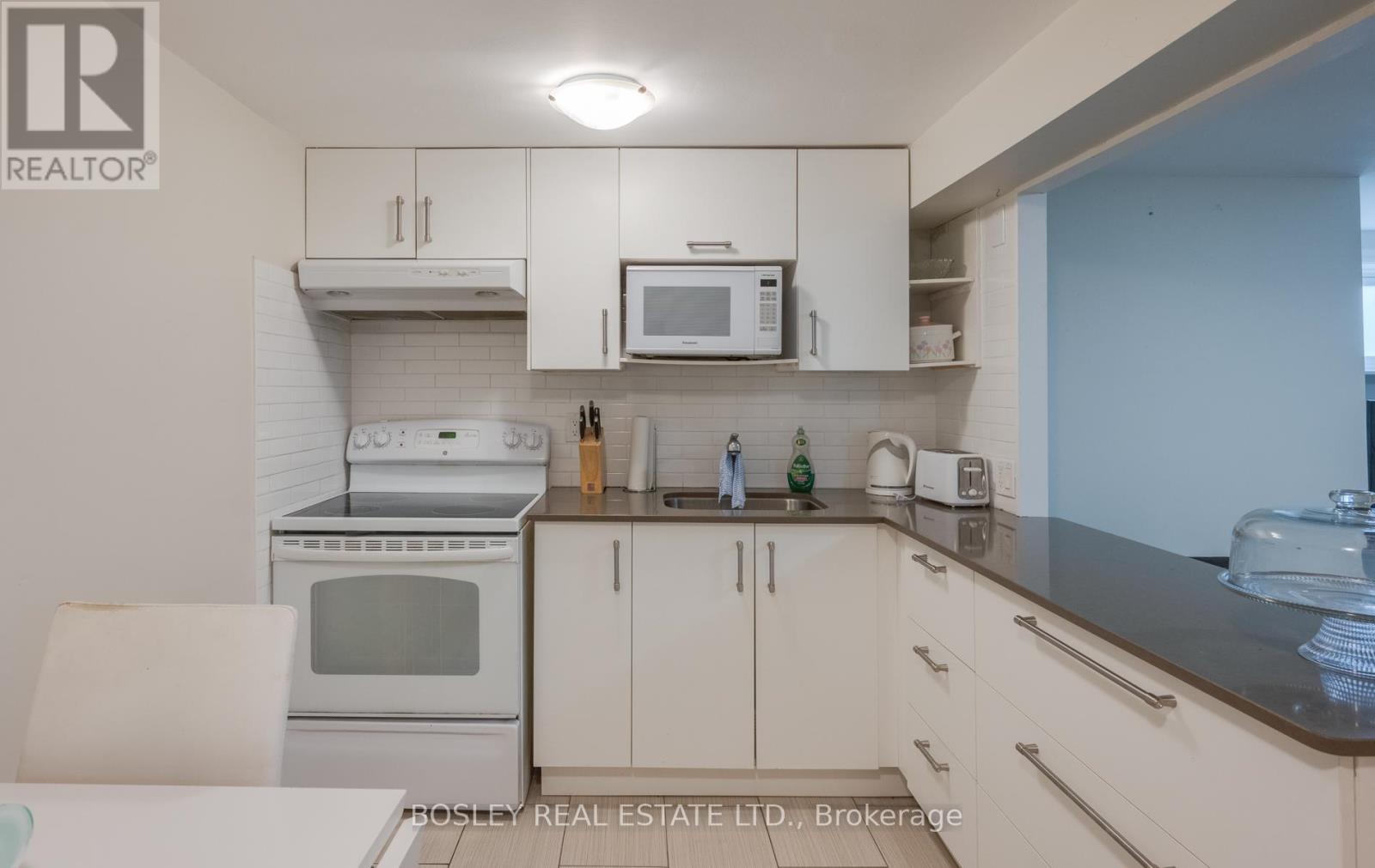 Basement - 45 Rusholme Pk Crescent, Toronto, Ontario  M6J 2E1 - Photo 16 - C13164304