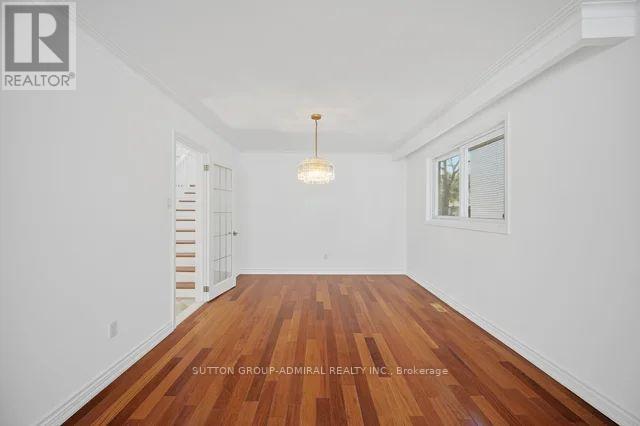 53 Bestview Drive, Toronto, Ontario  M2M 2X8 - Photo 8 - C13155896