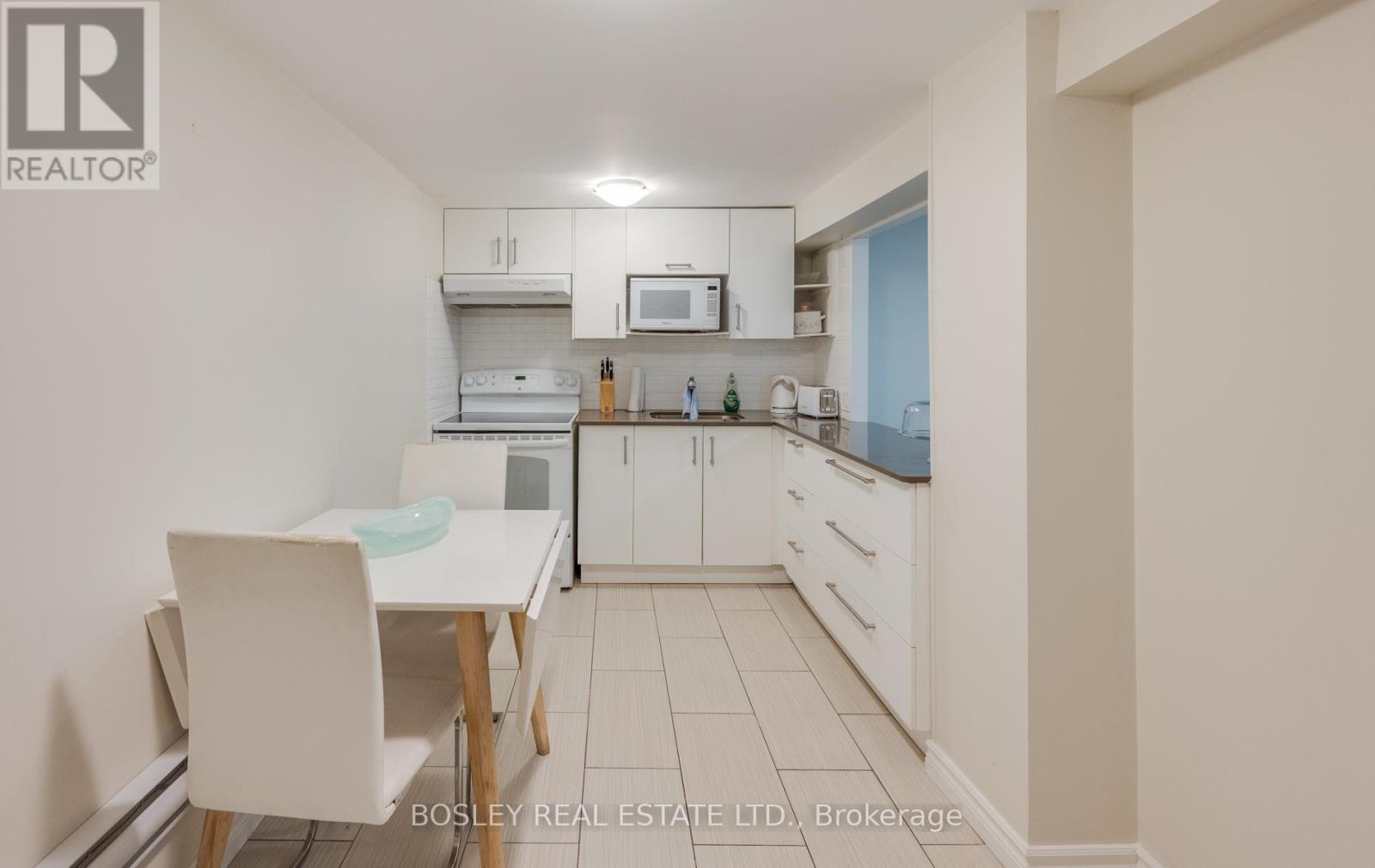 Basement - 45 Rusholme Pk Crescent, Toronto, Ontario  M6J 2E1 - Photo 14 - C13164304