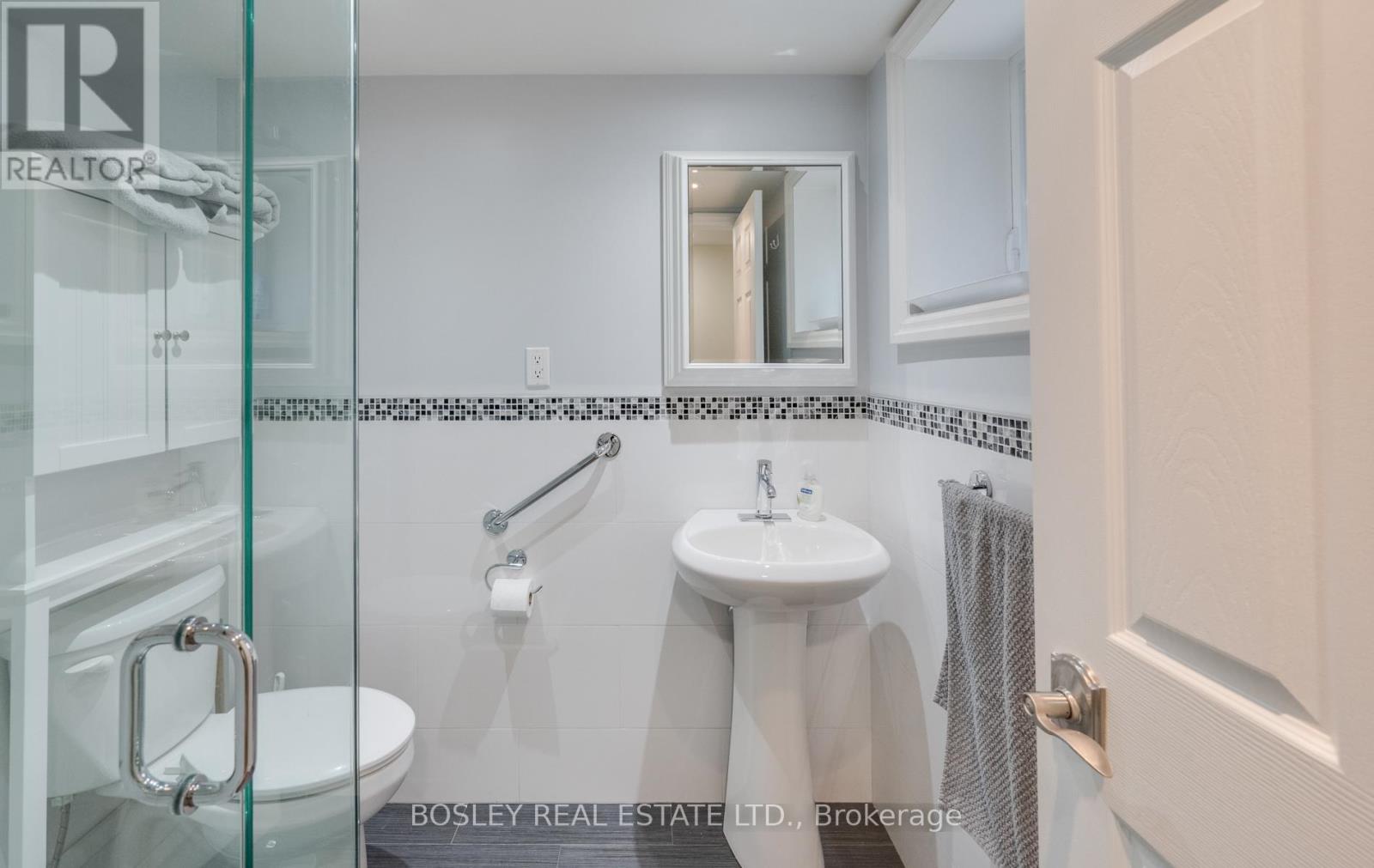 Basement - 45 Rusholme Pk Crescent, Toronto, Ontario  M6J 2E1 - Photo 24 - C13164304