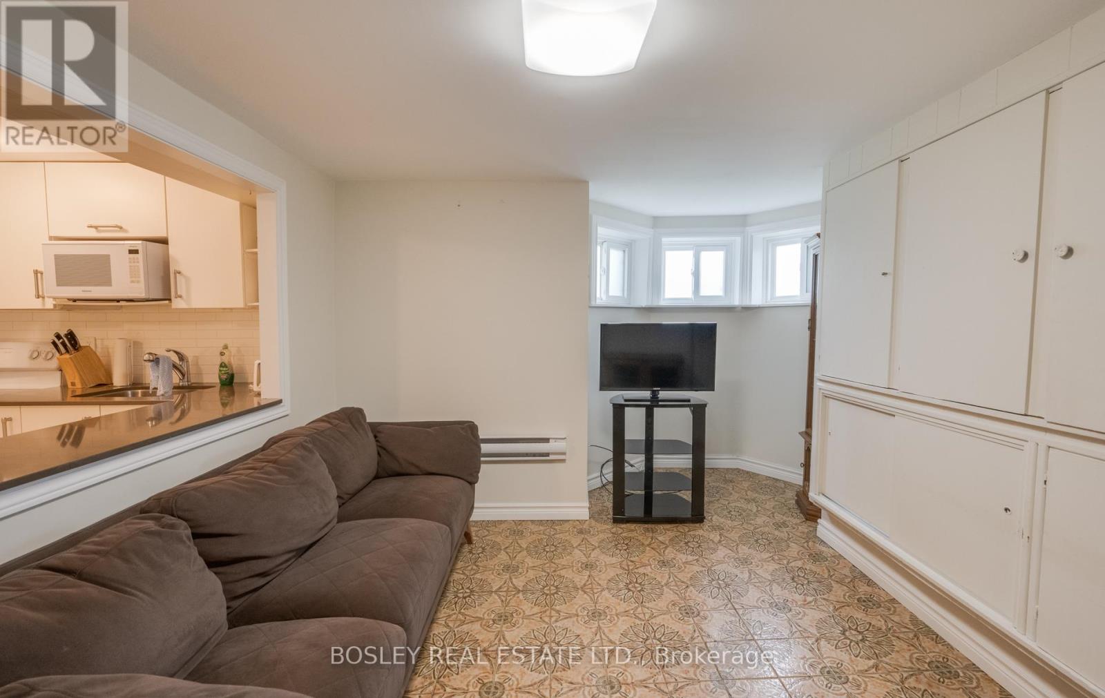 Basement - 45 Rusholme Pk Crescent, Toronto, Ontario  M6J 2E1 - Photo 9 - C13164304