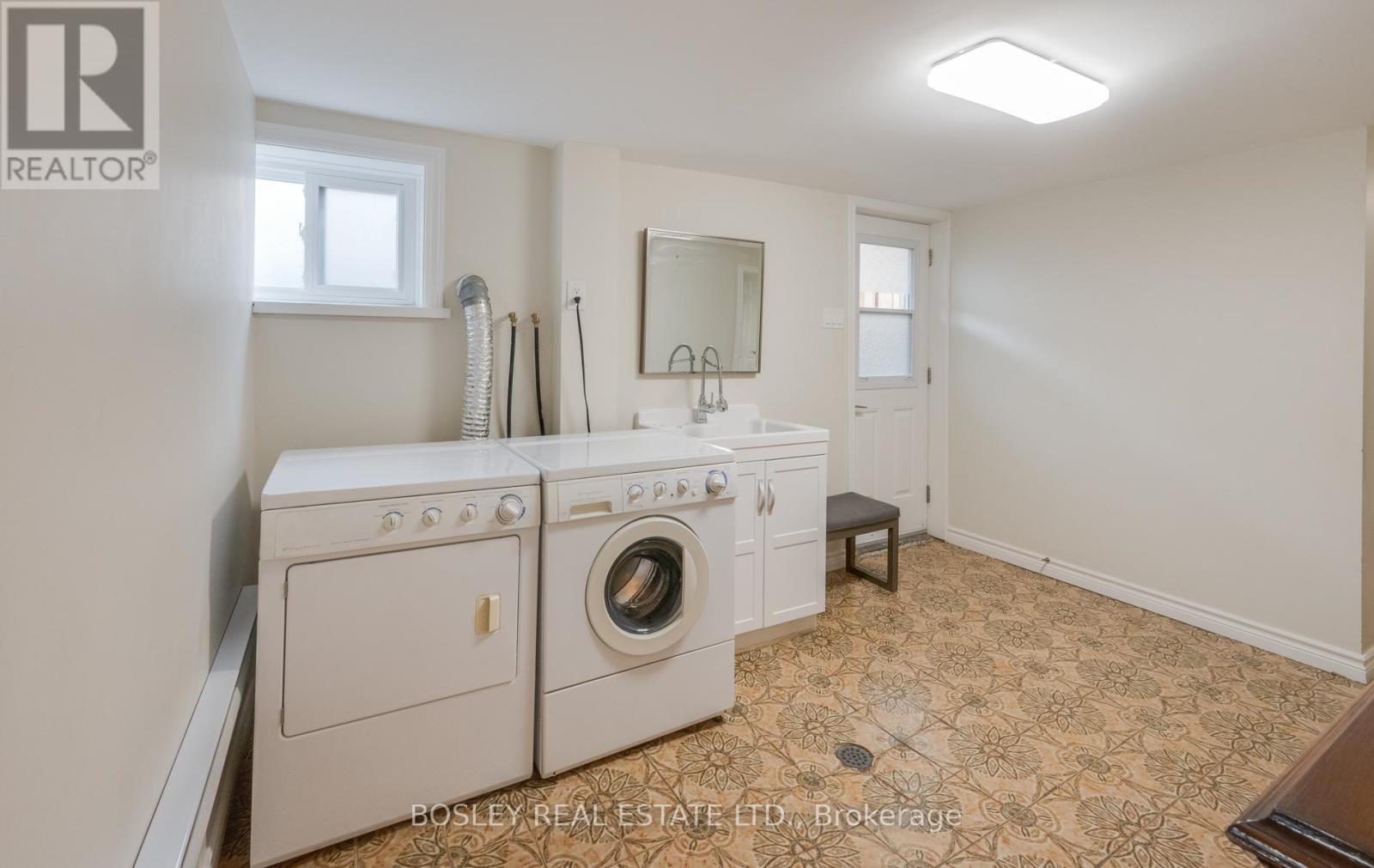Basement - 45 Rusholme Pk Crescent, Toronto, Ontario  M6J 2E1 - Photo 7 - C13164304
