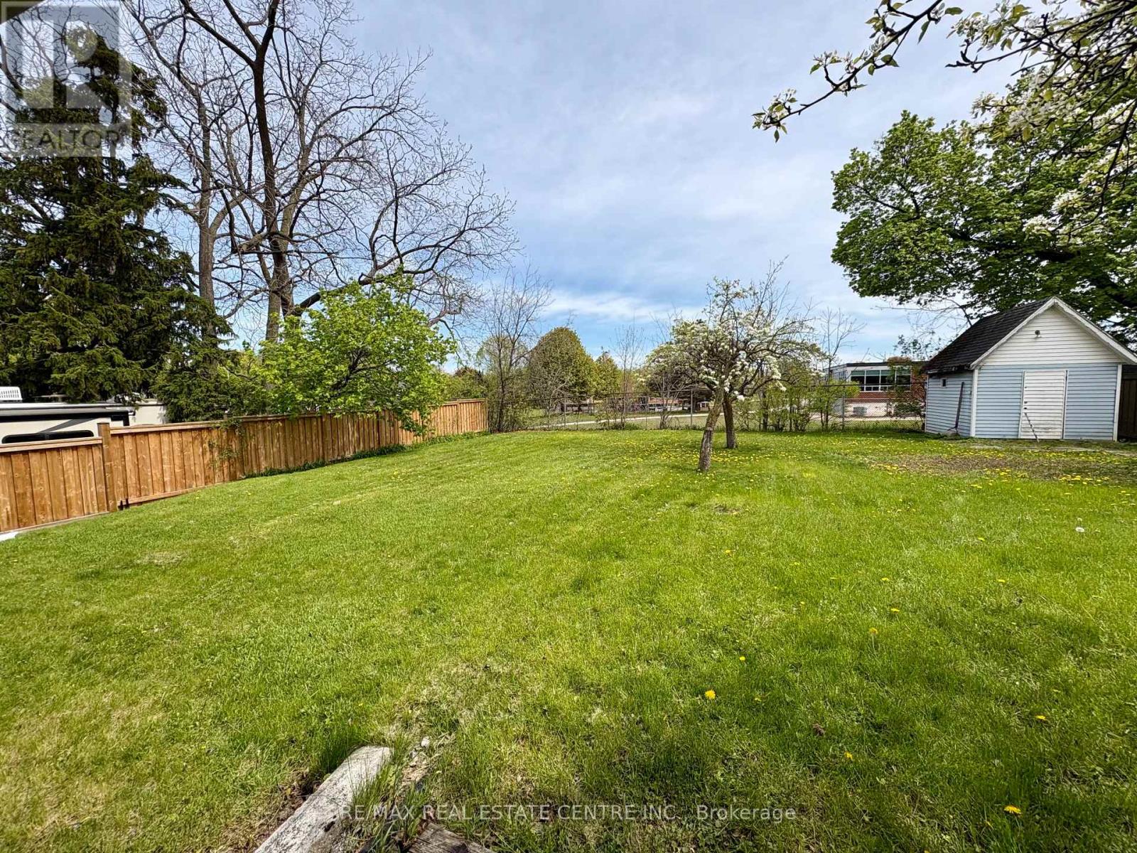 260 Sydney Street, Milton, Ontario L9T 1E1 - Photo 20 - W13118994