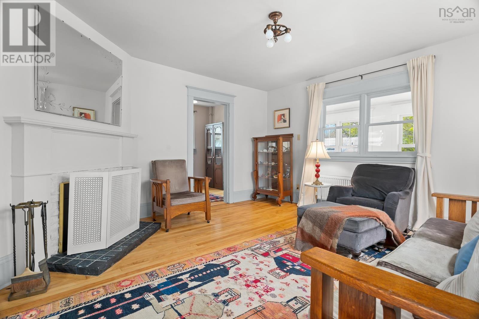 42 Church Street Street, Dartmouth, Nova Scotia  B2Y 1B1 - Photo 3 - 202611487