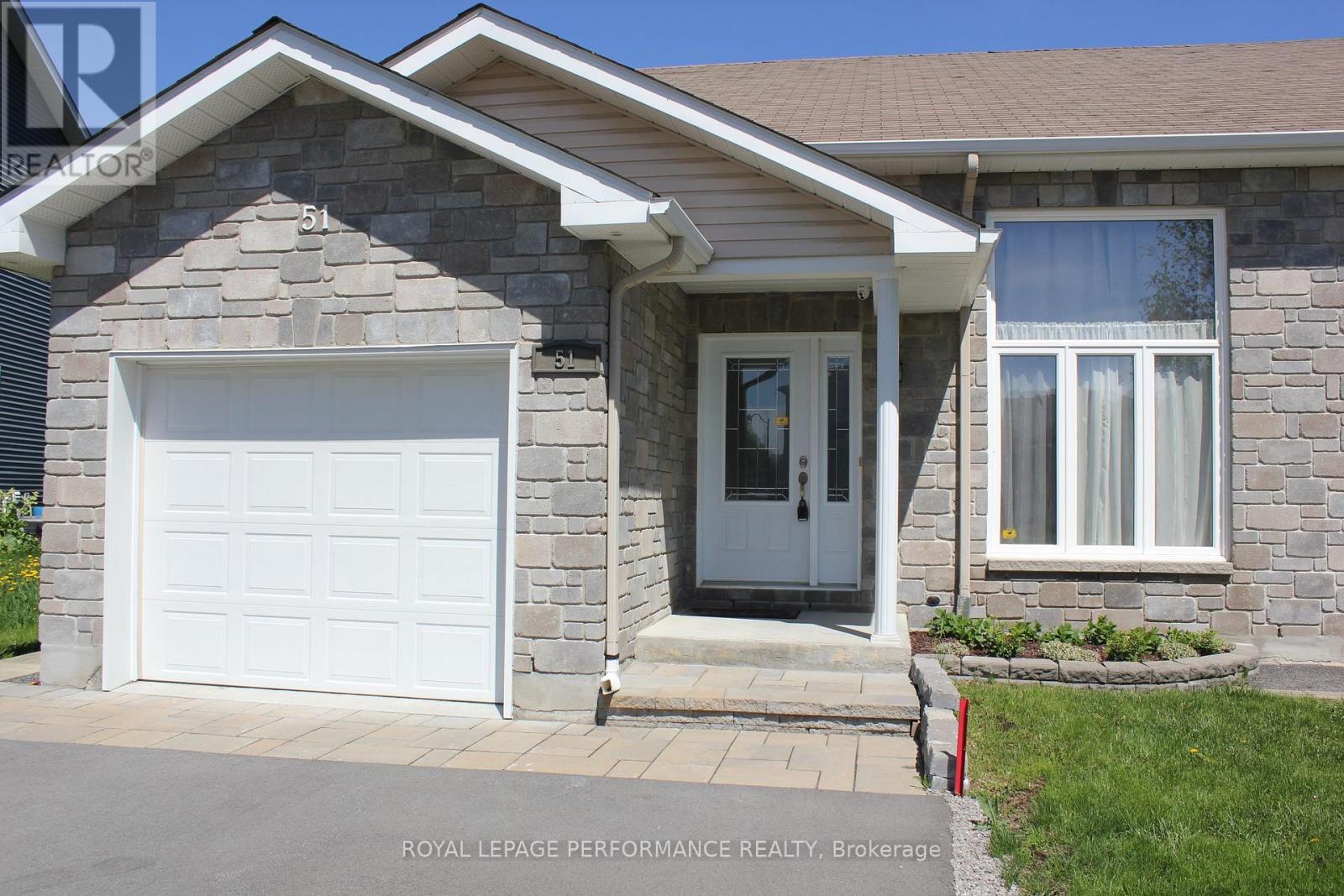 51 Abagail Crescent, South Stormont, Ontario K0C 1P0 - Photo 2 - X13166606