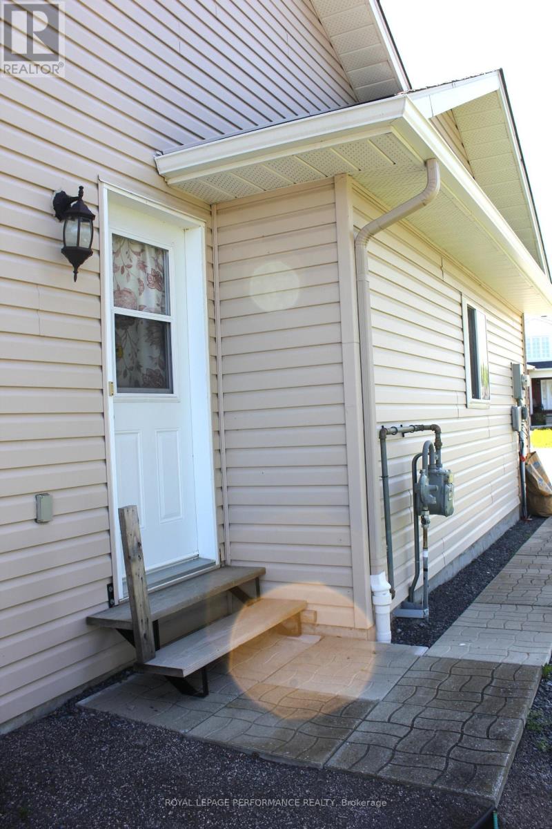 51 Abagail Crescent, South Stormont, Ontario K0C 1P0 - Photo 36 - X13166606