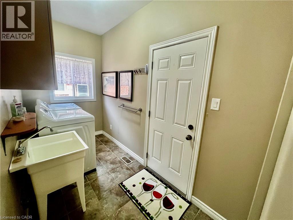 37 Mulberry Lane, Port Dover, Ontario  N0A 1N6 - Photo 24 - 40817329
