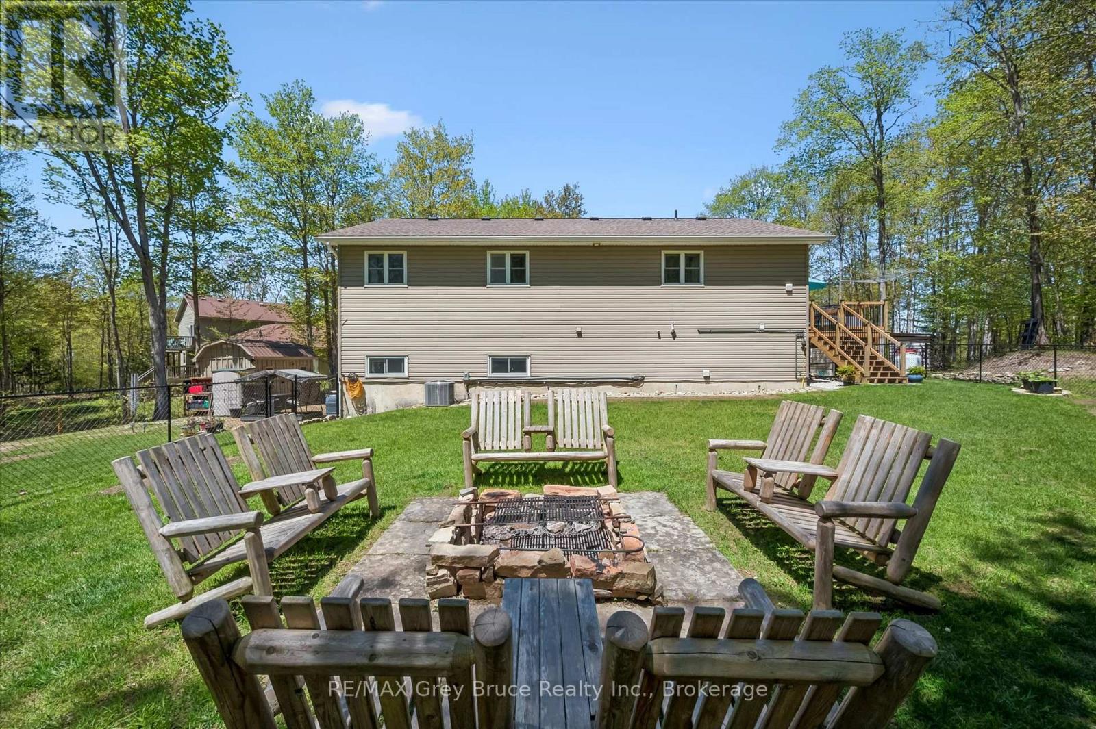 50 Creek Side Crescent, South Bruce Peninsula, Ontario  N0H 2T0 - Photo 11 - X13166570
