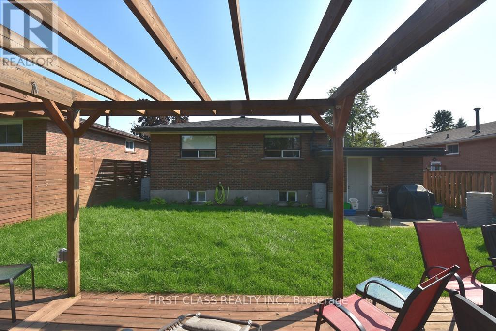 24 Fintona Avenue, Toronto, Ontario  M1E 1V3 - Photo 34 - E13166582