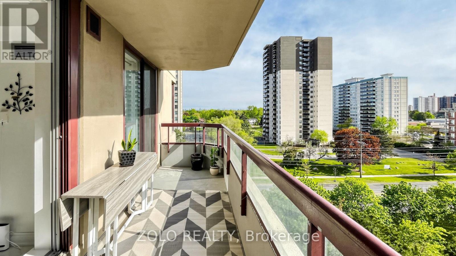 704 - 91 Townsgate Drive, Vaughan, Ontario L4J 8E8 - Photo 44 - N13166548