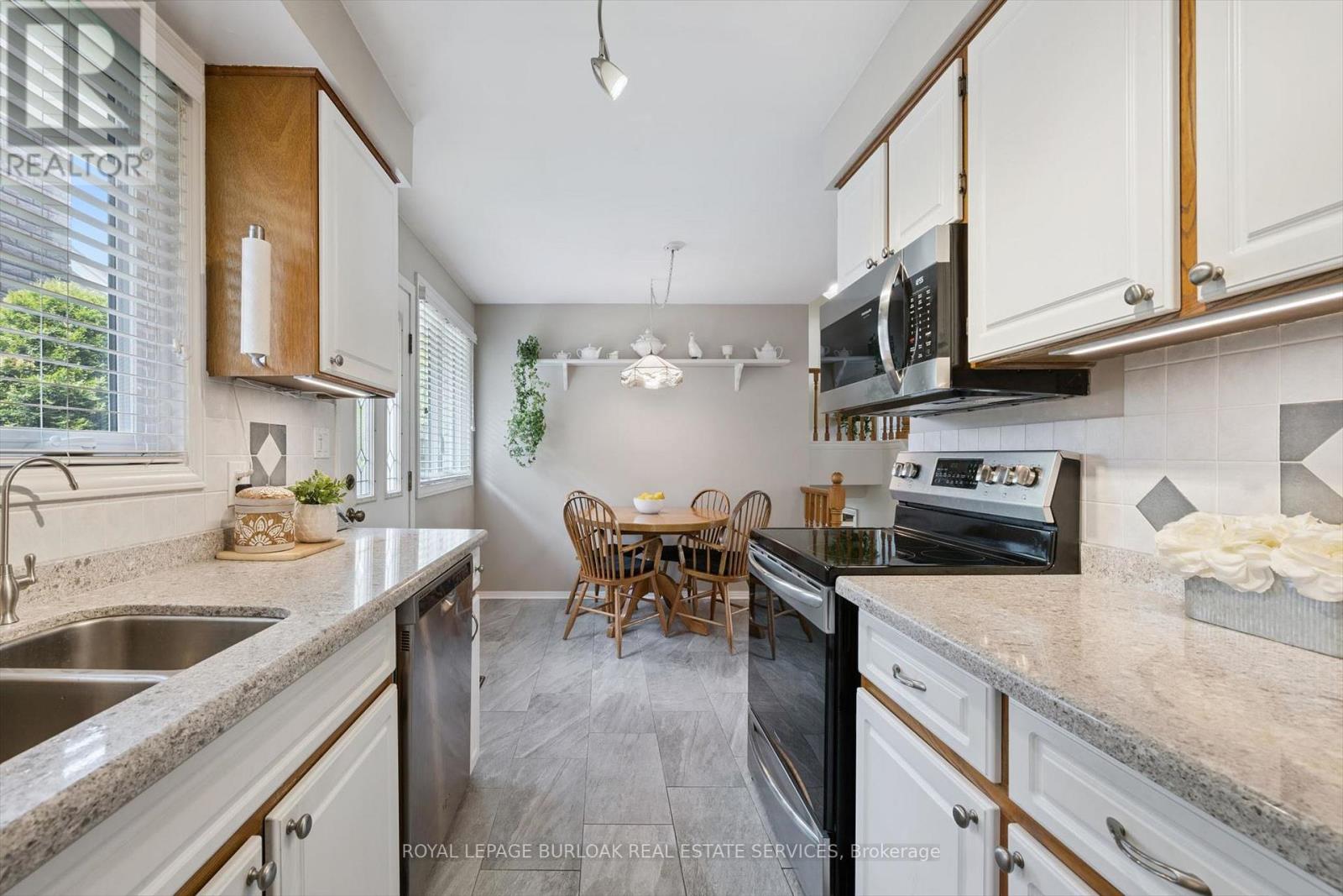 3521 Regal Road, Burlington, Ontario  L7N 1M2 - Photo 17 - W13166552