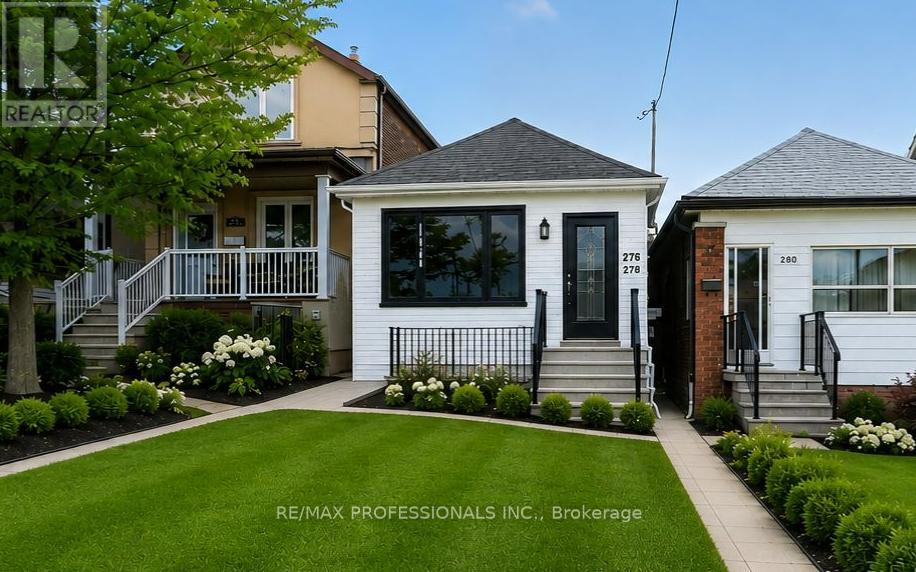 278 Caledonia Road, Toronto, Ontario  M6E 4T3 - Photo 2 - W13166576