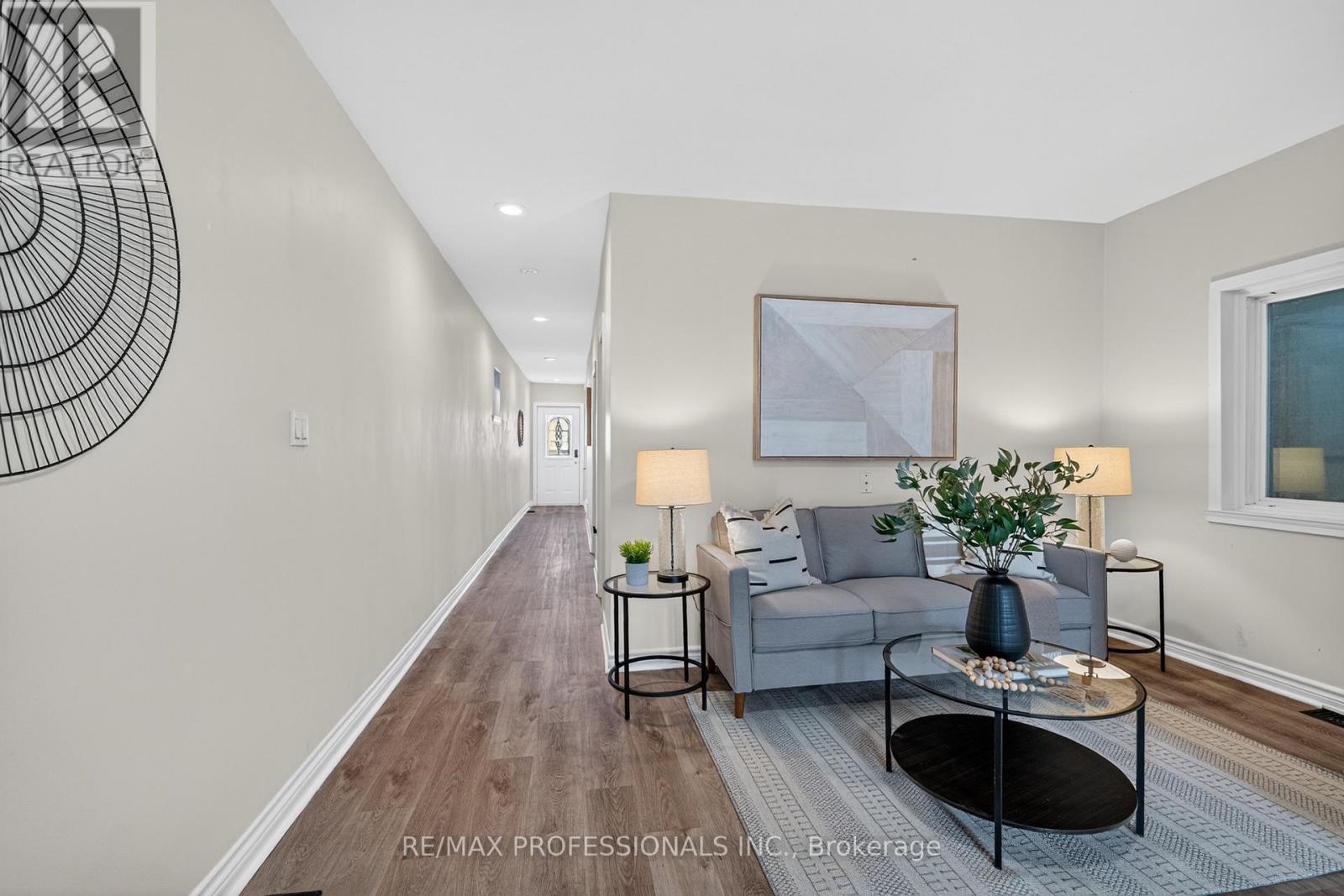 278 Caledonia Road, Toronto, Ontario  M6E 4T3 - Photo 5 - W13166576