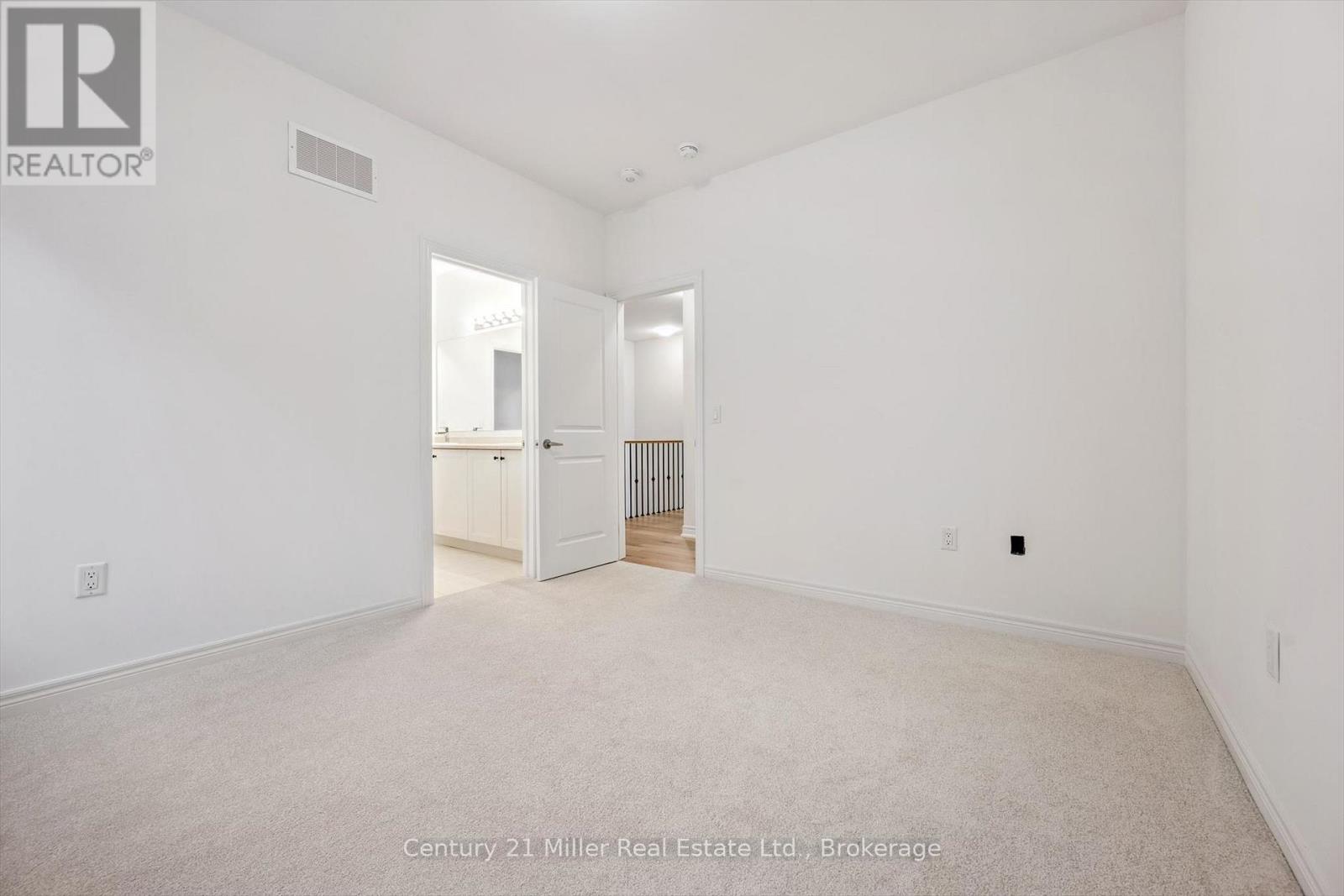 3242 Millicent Avenue, Oakville, Ontario  L6H 0V8 - Photo 39 - W12974790