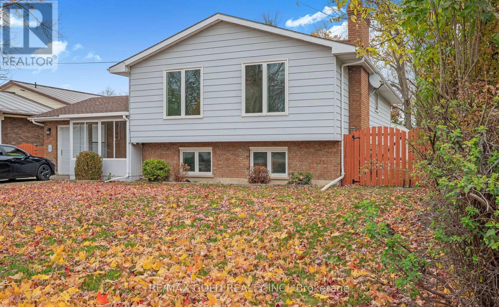 21990 Hagerty Road, Southwest Middlesex, Ontario  N0L 2N0 - Photo 2 - X13166580