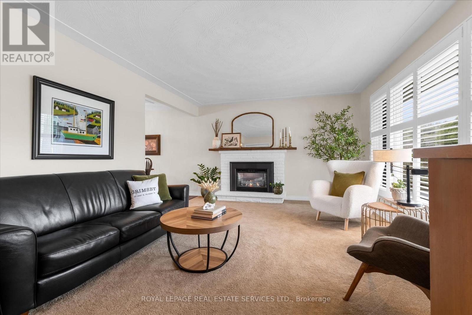20 Casablanca Boulevard, Grimsby, Ontario  L3M 3Z1 - Photo 3 - X13166594