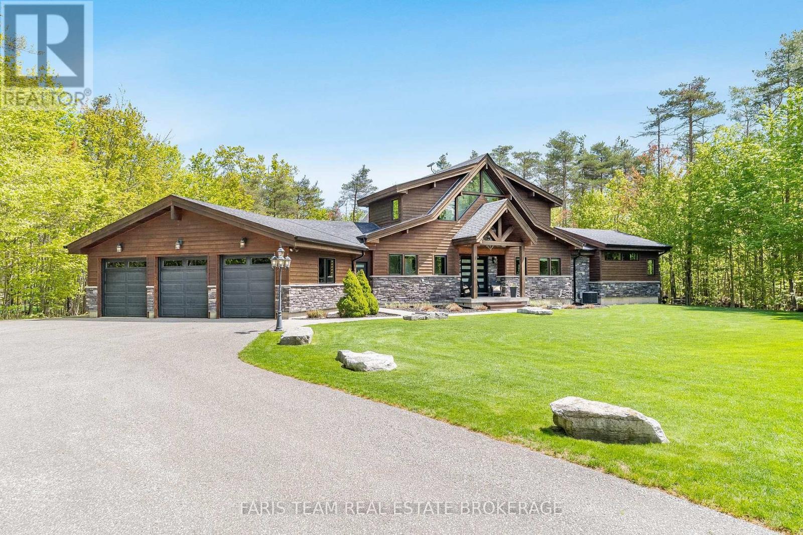 22 Houben Crescent, Oro-Medonte, Ontario  L0L 1T0 - Photo 2 - S13001712